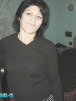 SILVANA  BADANTE ESIBIZIONISTA