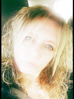 sandra - milf esibizionista di varese