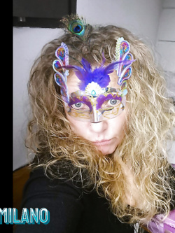 sandra - milf esibizionista di varese