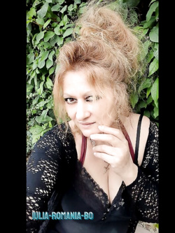 le rumene porche e esibizioniste