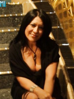 MILF - MATURE  ESIBIZIONISTE