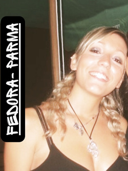 fedora - hostess esibizionista parma
