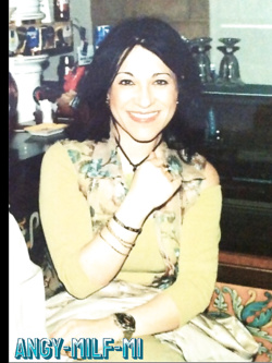 ESIBIZIONI DI GENTE COMUNE