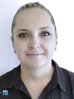 viky blond - milano-rumena esibizionista