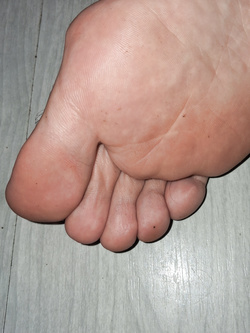 Beautiful feet....................