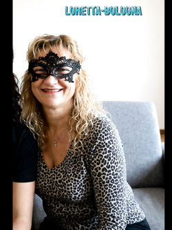 lorenza - casalinga esibizionista da parma