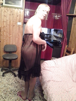 Oca schiava prostituta - 3285932523 - Da un cliente ad Asti