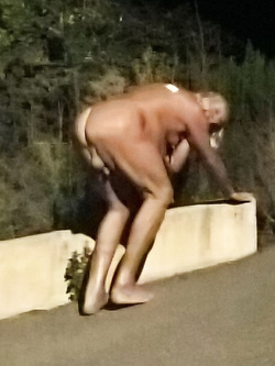 Oca schiava prostituta - 3285932523 - Batto In strada -