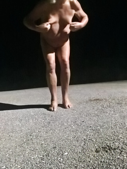 Oca schiava prostituta - 3285932523 - Batto In strada -
