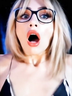 Misti Rosymiettina  in varie pose