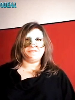 fiorella - porcella esibizionista di modena