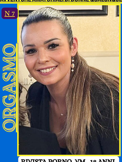 martina - super manza esibizionista di brescia
