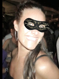 donne in maschera - il fantastico senso del mistero