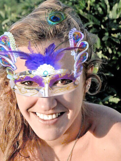 donne in maschera e non - situazioni reali -scambismo