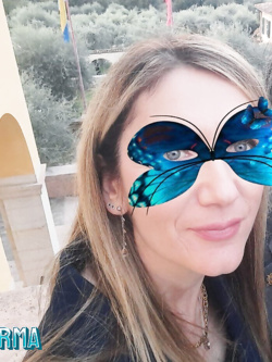 donne in maschera - il fantastico senso del mistero