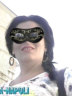 donne in maschera - il fantastico senso del mistero