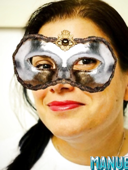 donne in maschera - il fantastico senso del mistero