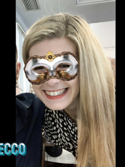donne in maschera e non - situazioni reali -scambismo