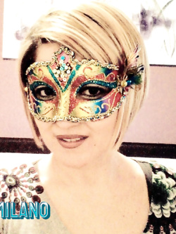 donne in maschera e non - situazioni reali -scambismo