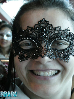 donne in maschera e non - situazioni reali -scambismo
