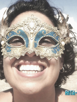 donne in maschera e non - situazioni reali -scambismo