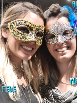 donne in maschera e non - situazioni reali -scambismo