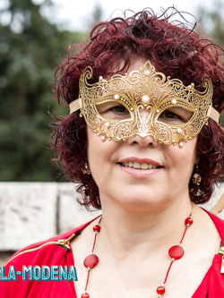 donne in maschera e non - situazioni reali -scambismo