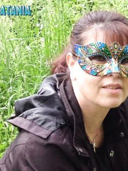 donne in maschera e non - situazioni reali -scambismo