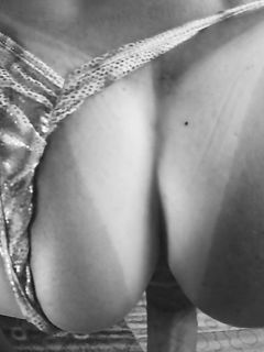 L'estate sta finendo, e un culo se ne va...