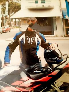 Federico Toscano 35 enne duro duraturo forte X Tua Moglie