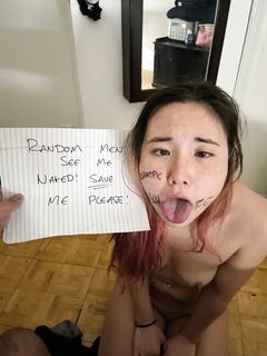 Ragazza asiatica troia e sgualdrina