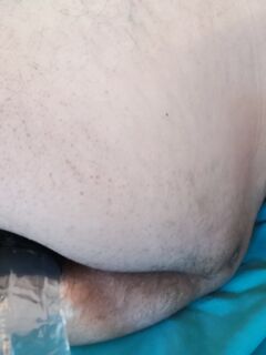 Faccio un anale amatoriale con il dildo