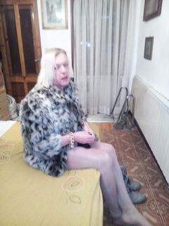 Oca schiava prostituta - 3285932523 - Dal un cliente ad Asti