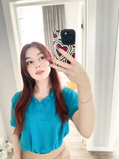 😈 Troia Italiana 24y - Figa Bagnata e Sempre Pronta